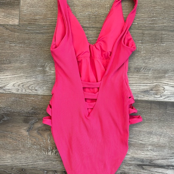 BECCA red One Piece Swimsuit EUC size S - Picture 2 of 3